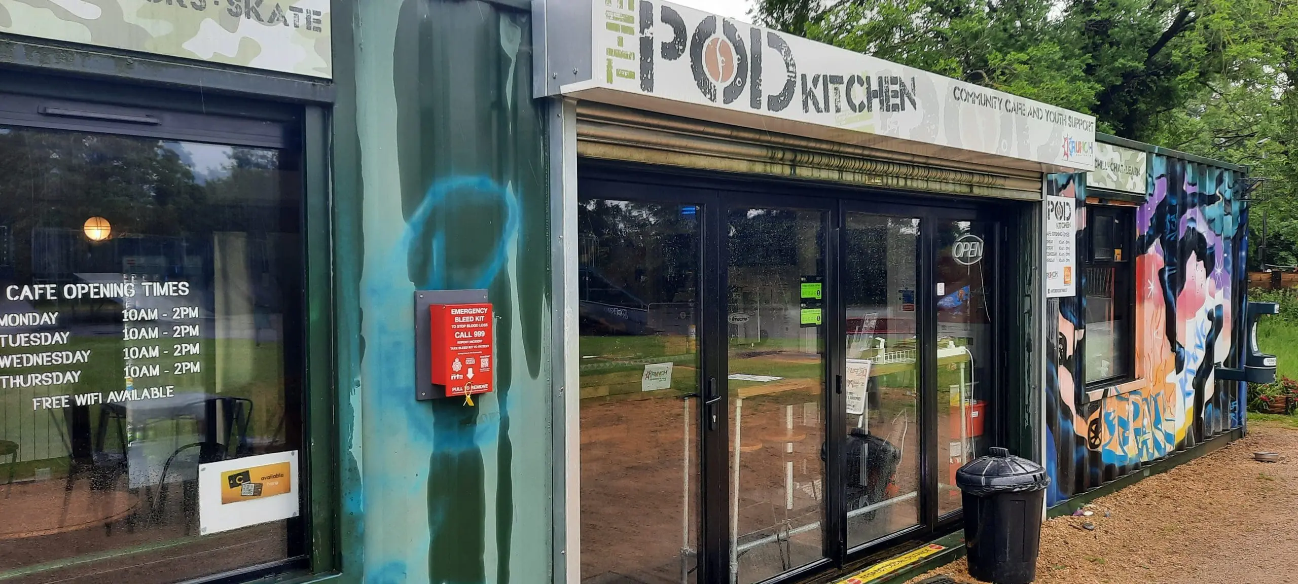 Thornbury Youth Pod / Café