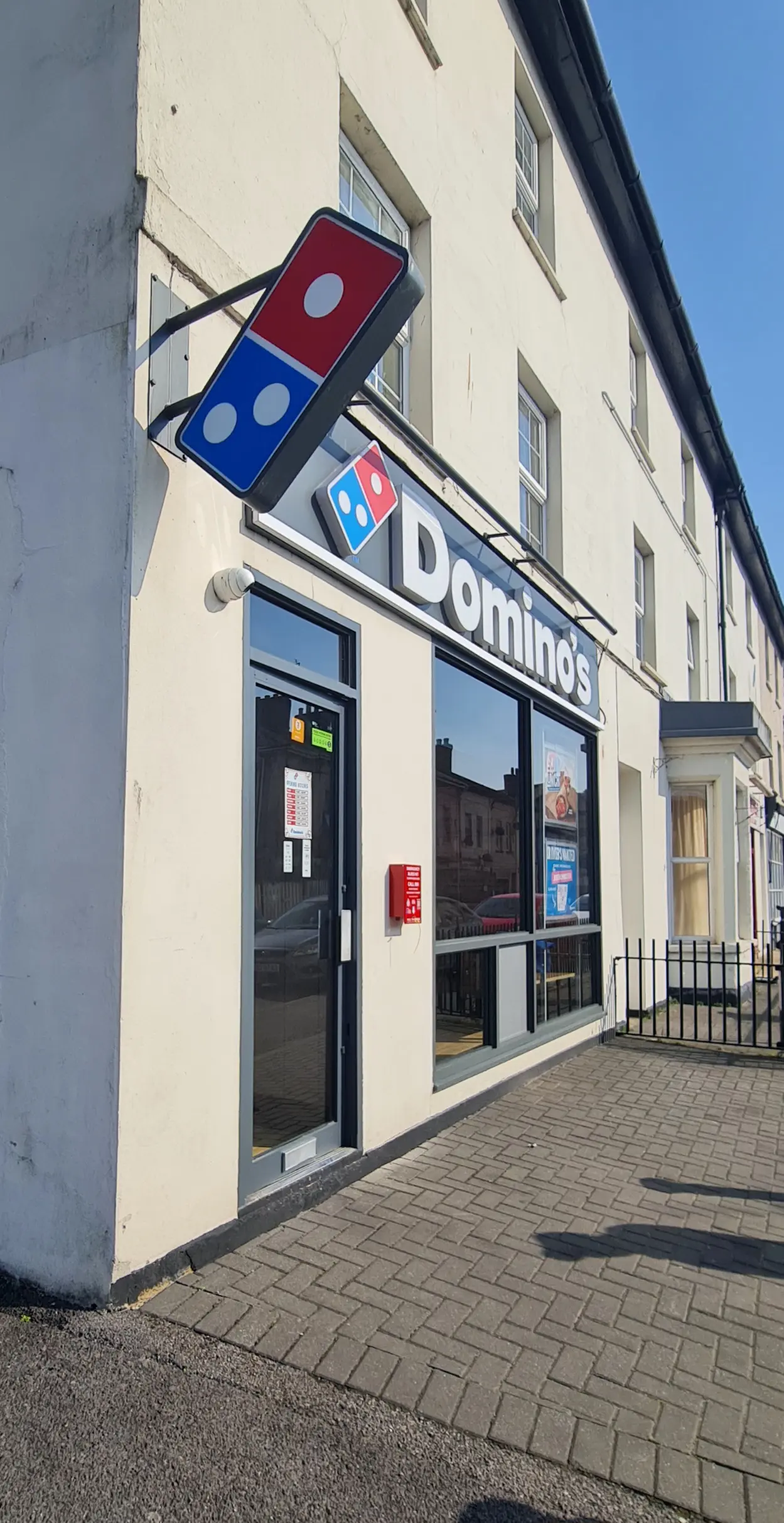 Dominos Pizza