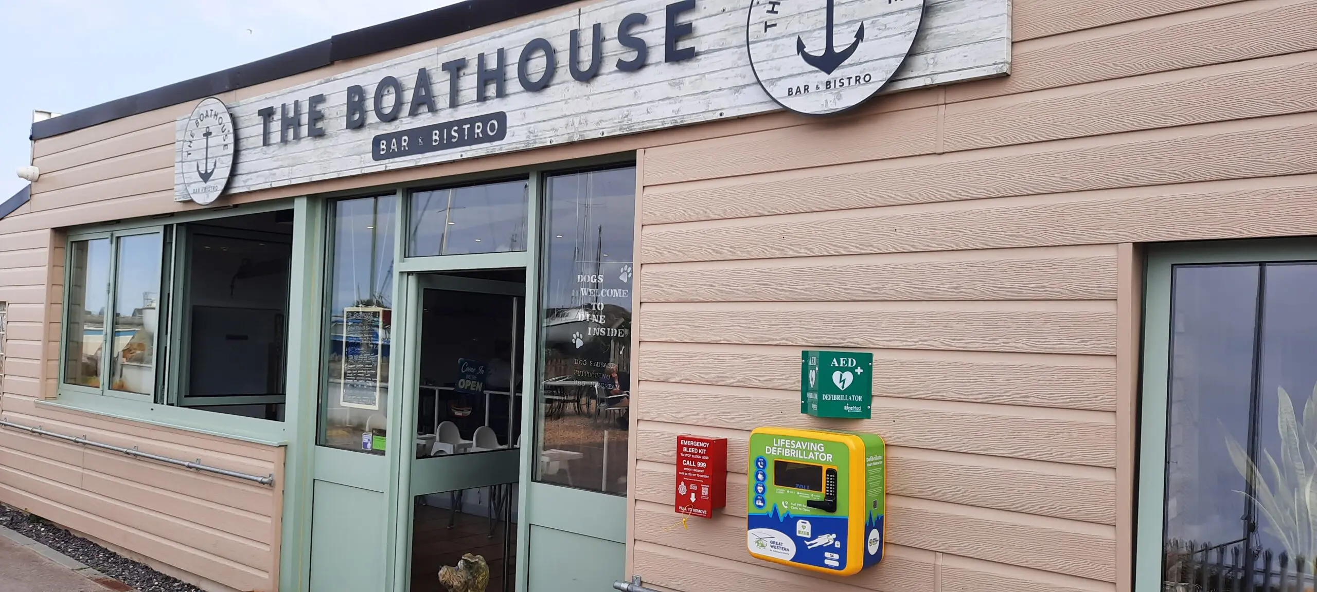 The Boathouse" Bistro/Cafe"