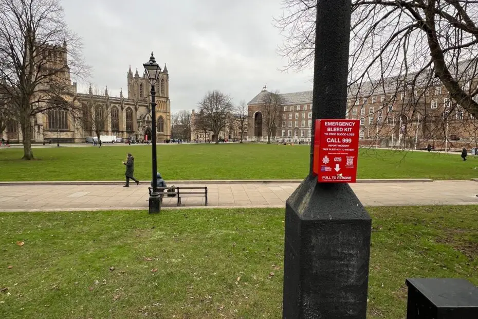 Lamppost opposite Costa Coffee