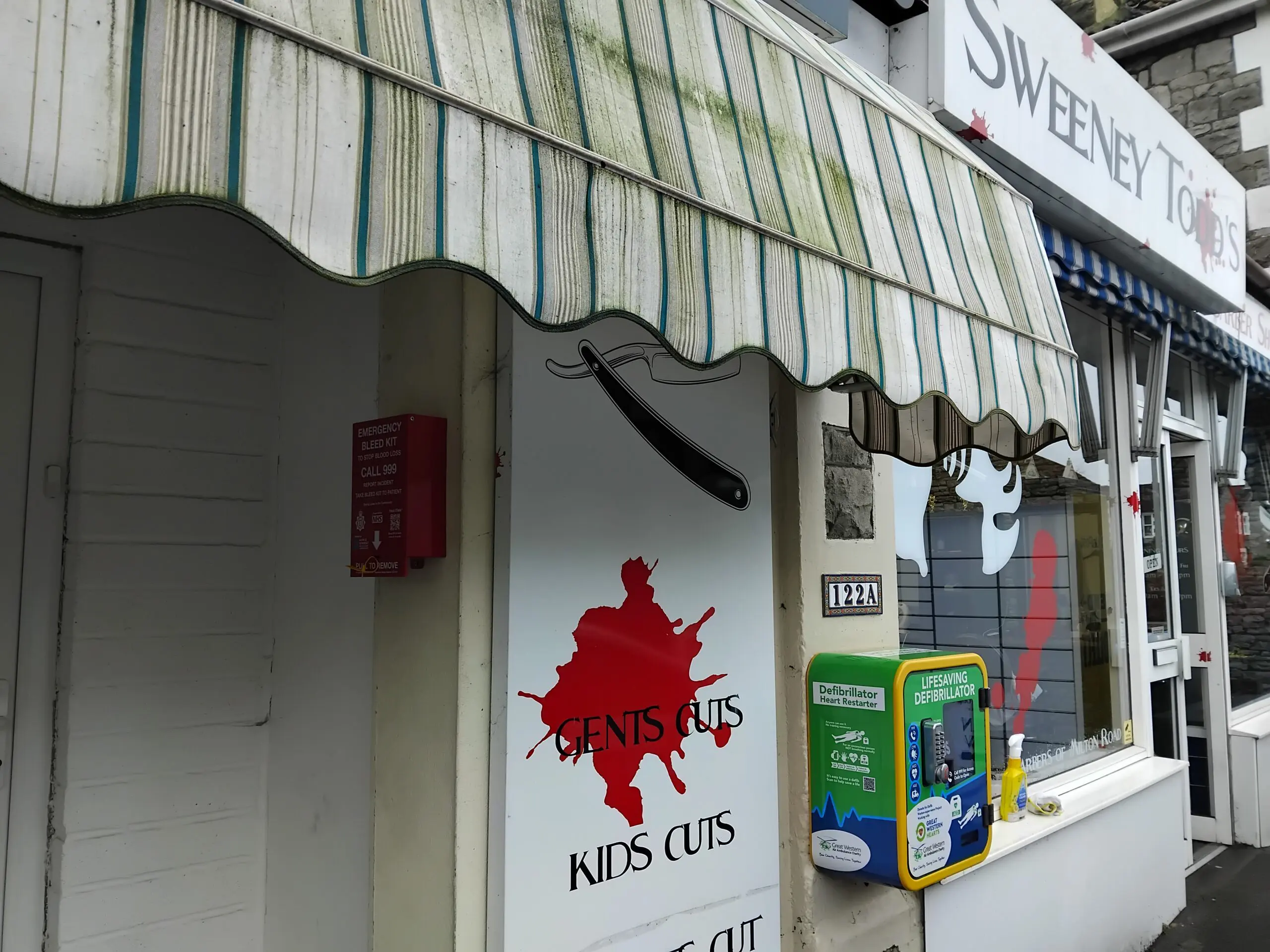Sweeney Todd Barber W-s-M Shop