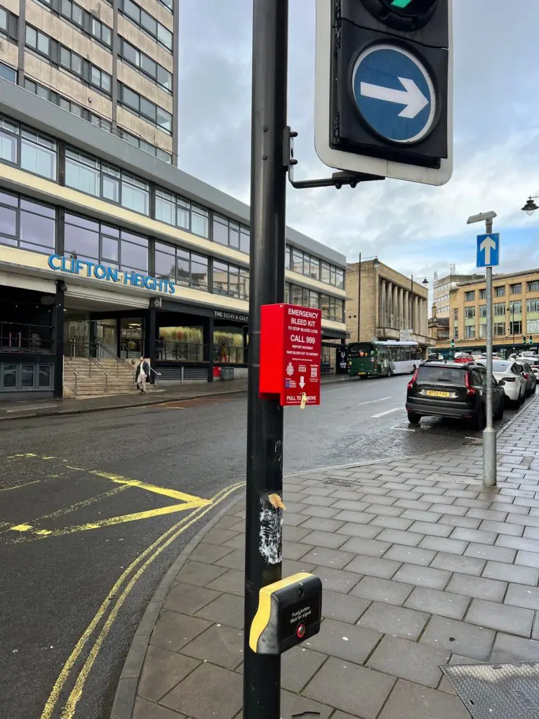 Lamppost outside Digs Estate Agents