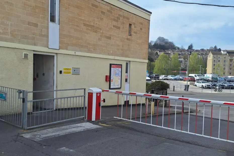 Bath college