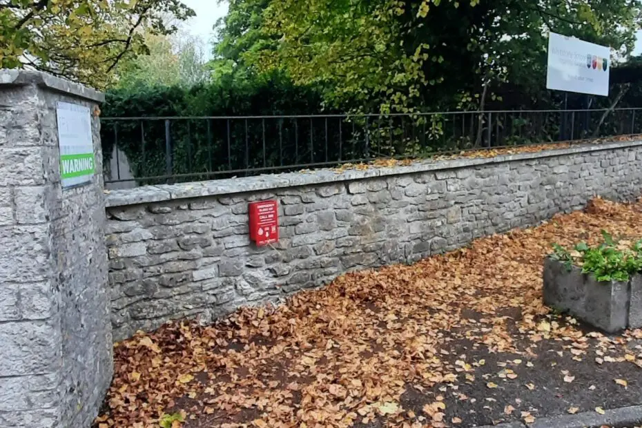 Whitstone School