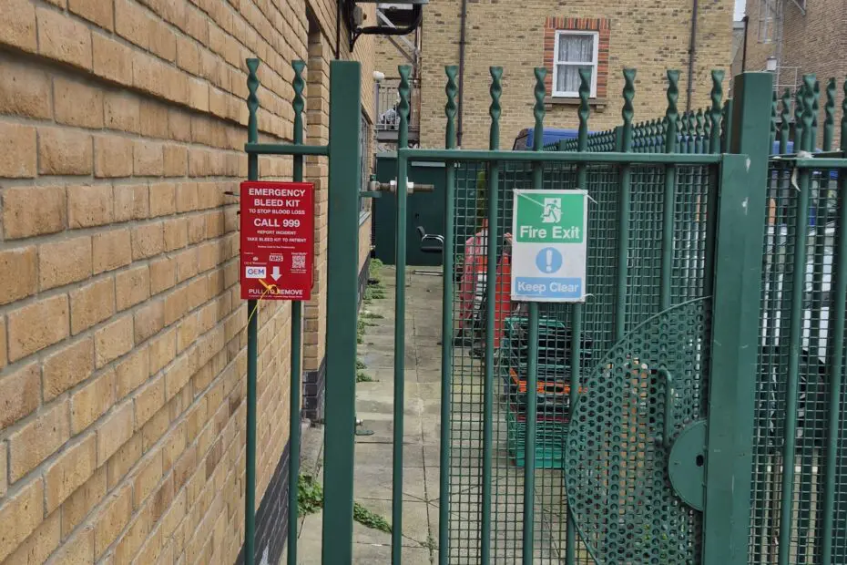 The Avenues Youth Project