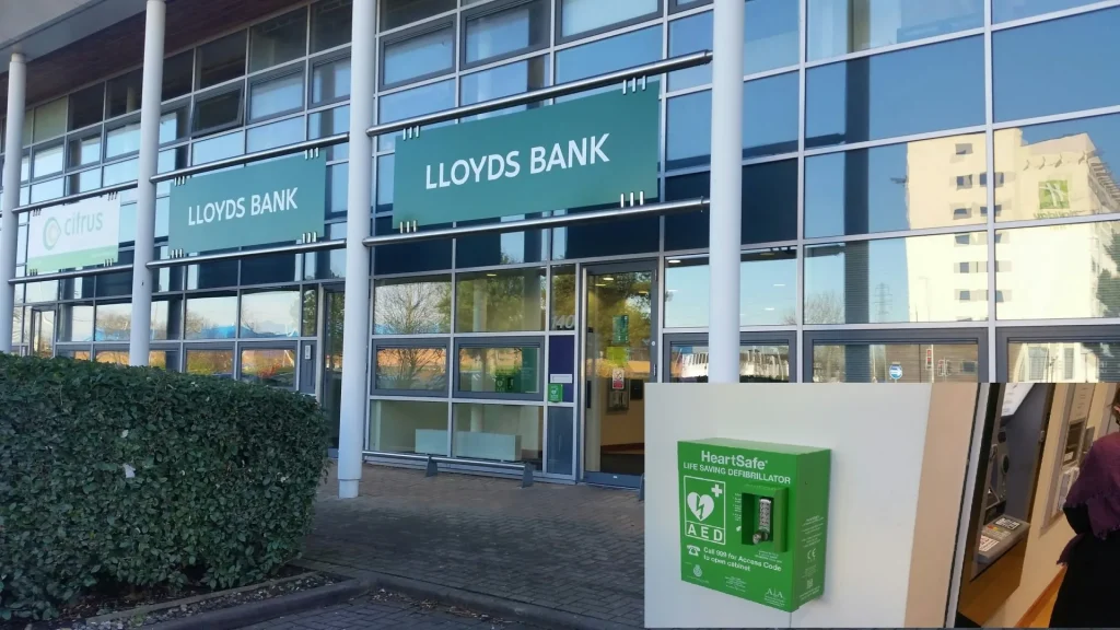 External Defibrillator outside a Lloyds Bank