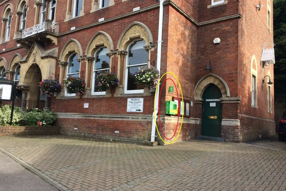 External Defibrillator Cabinet at Westbury Town Council