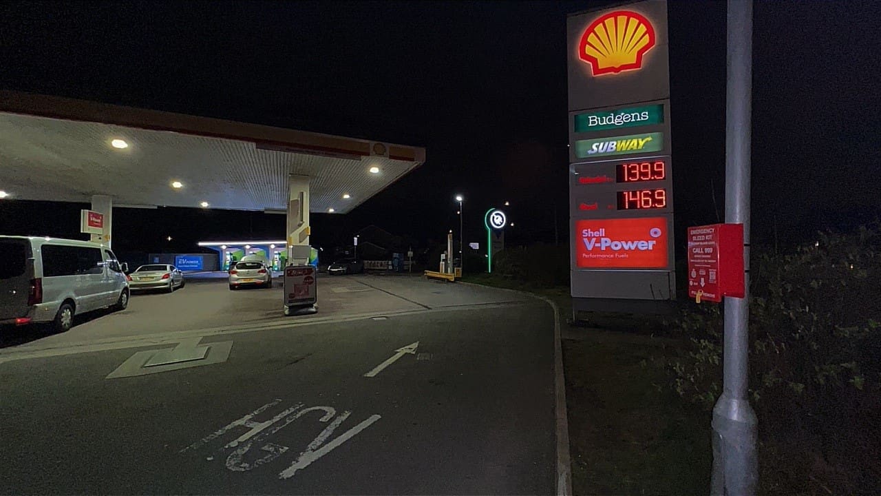 Shell fuel station