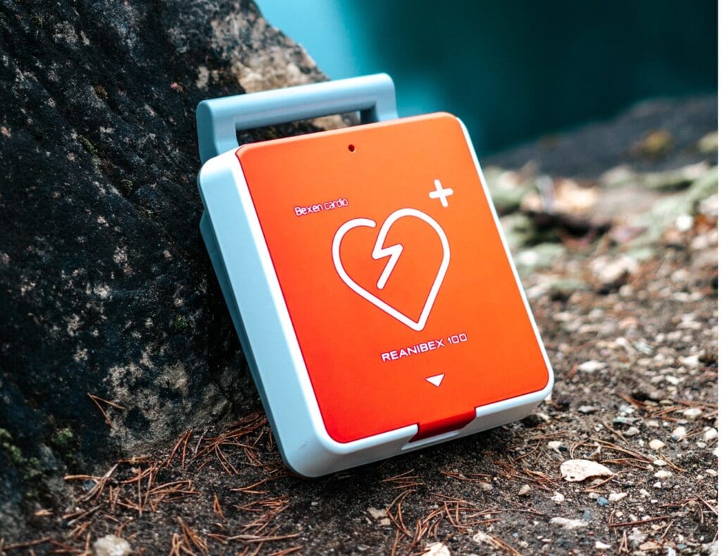 Reanibex 100 Defibrillator