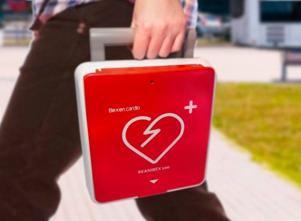 zdesfibrilador-rea100-1-600x440 Reanibex 100 Defibrillator