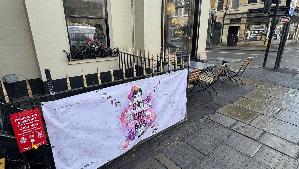 Labyrinth Bar & Nightclub