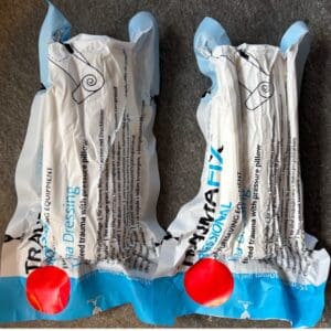 2 x Large Heavy Duty Trauma Dressings and 2 x Individual pairs of Nitrile Gloves