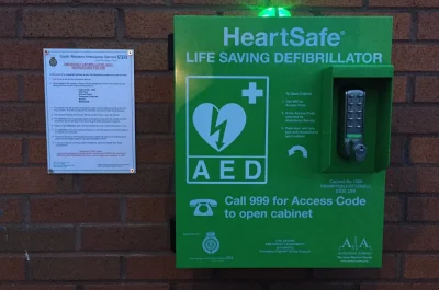 Public Defibrillator